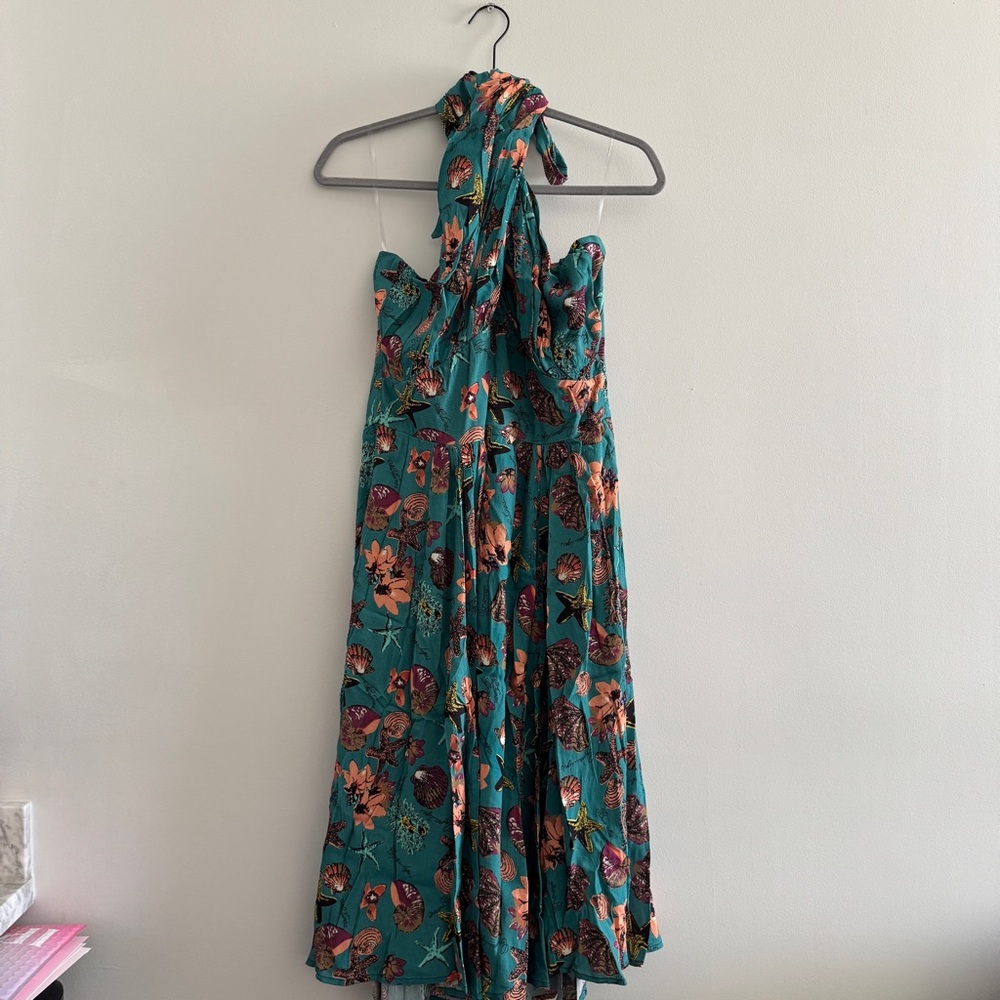 Loco Lindo Mayday dress in teal shell print. NWOT 2x